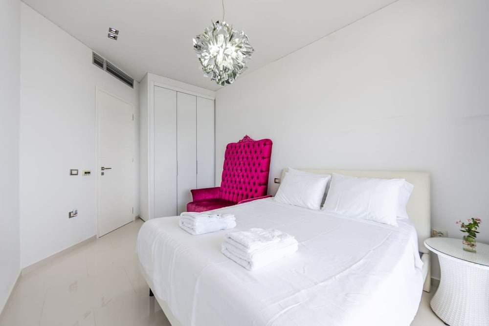 Villa Belle Azure in Gjilek