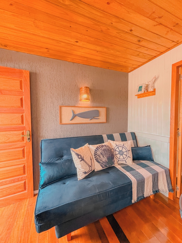Shangri La Casas e Studios