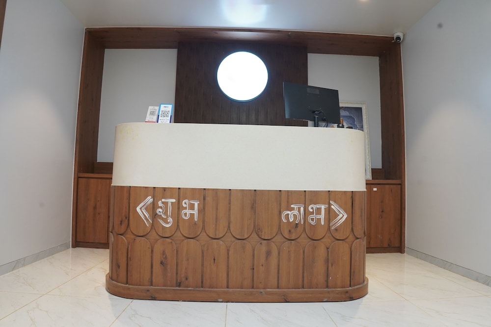 Hotel Status Inn