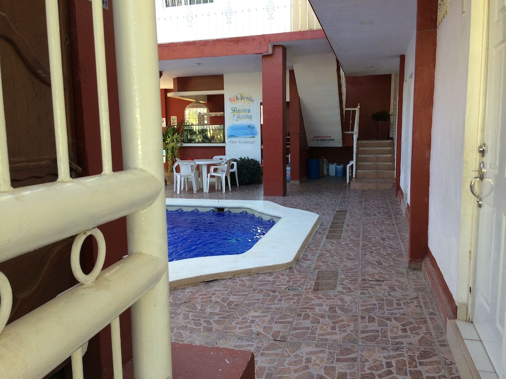 Photo 14