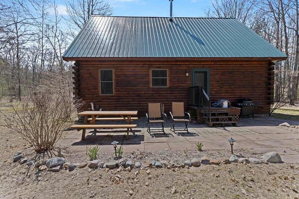Manistee Cabin in Manistee