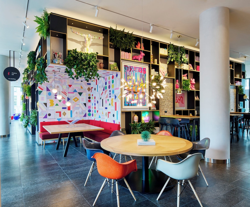 citizenM Boston Back Bay 33