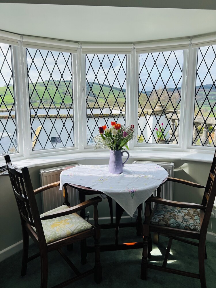 Pentre Cerrig Country House