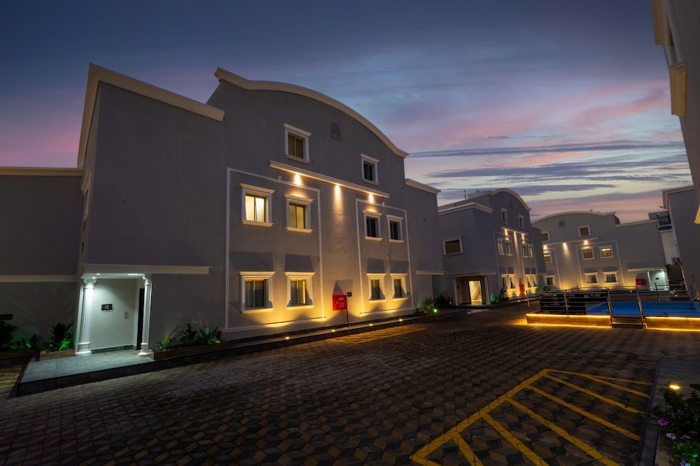 LAS SALINAS CHAILT FOR HOLIDYAS HOUSES