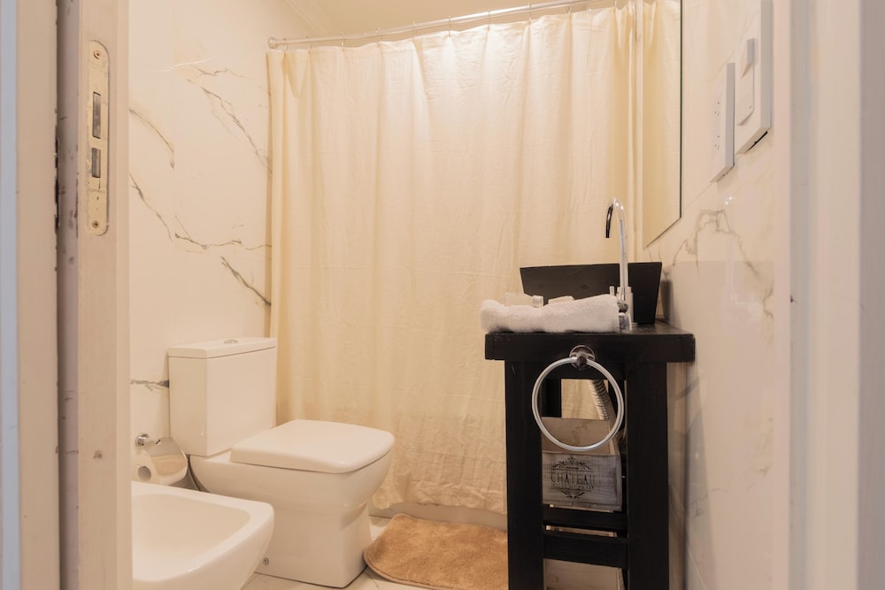 MOT + Villa Thames - Lux House Palermo Soho