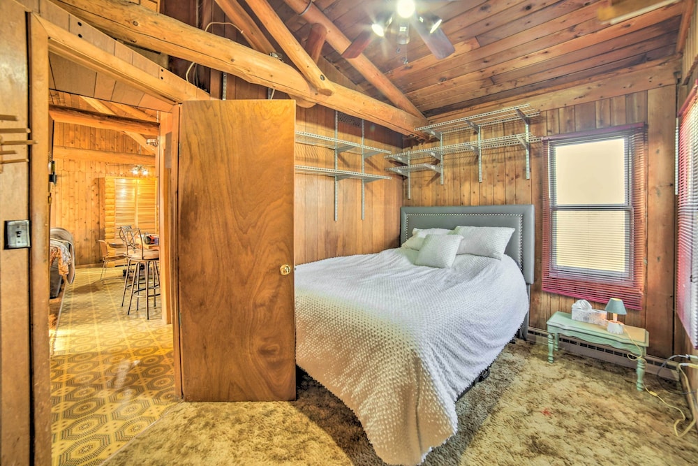 Cornell Home w/ Fire Pit & Hunting Access!