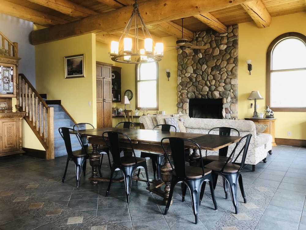 Unique Cottage