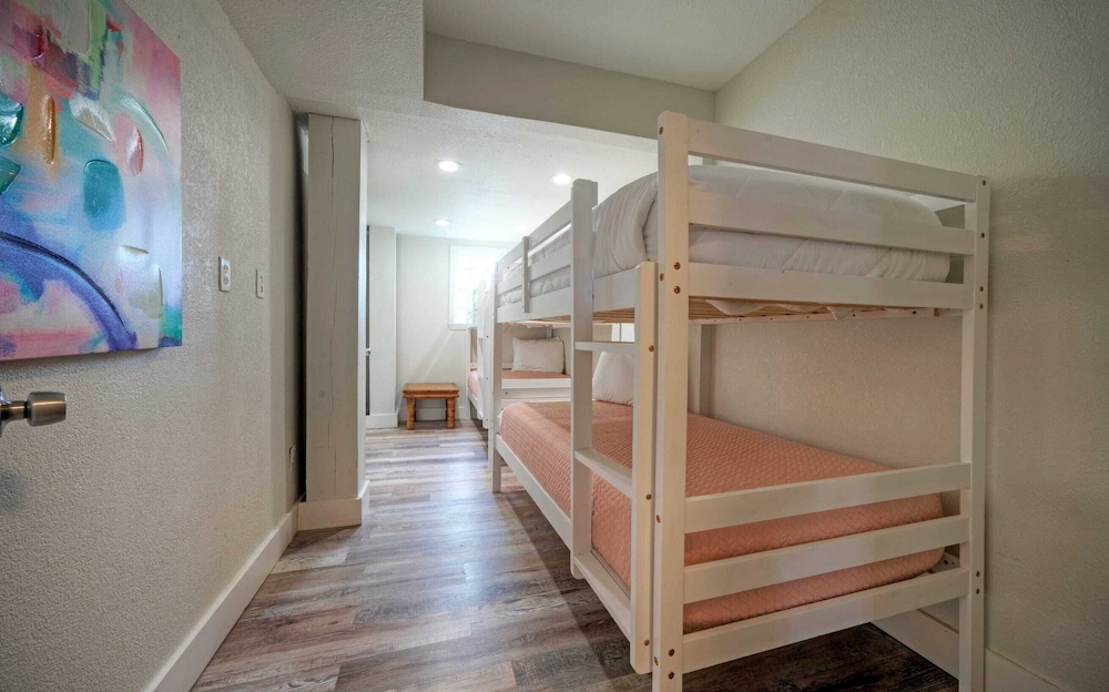 2-unit Home in Golf Cart Zone w/ Patio + Balcony Salty Sunshine: Multi-family Retreat