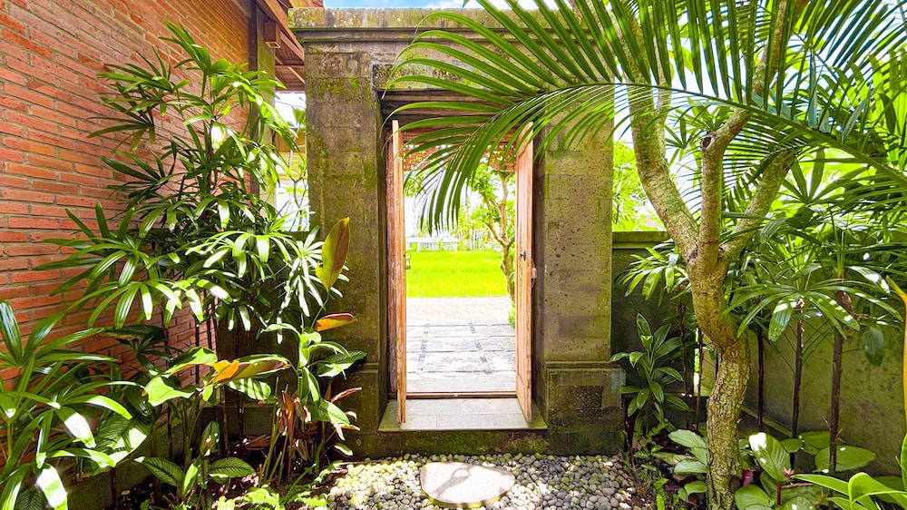 Dlobong Private Pool Villa Ubud
