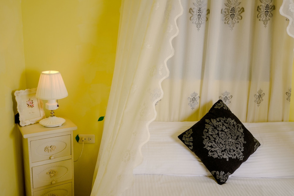 Rabbit house hotel