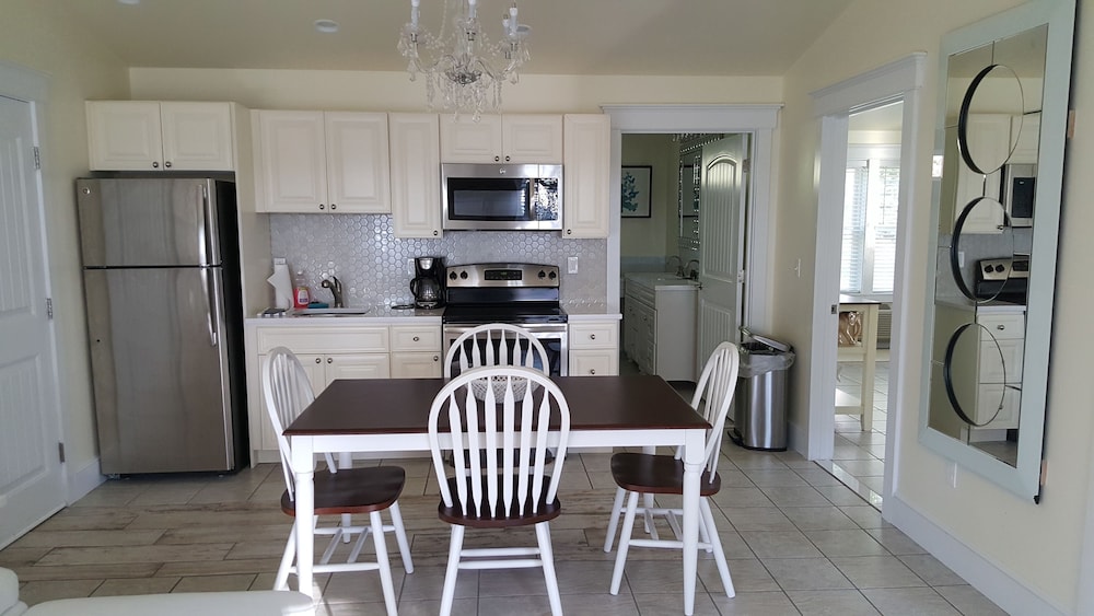 Sheepscot Harbour Village Resort