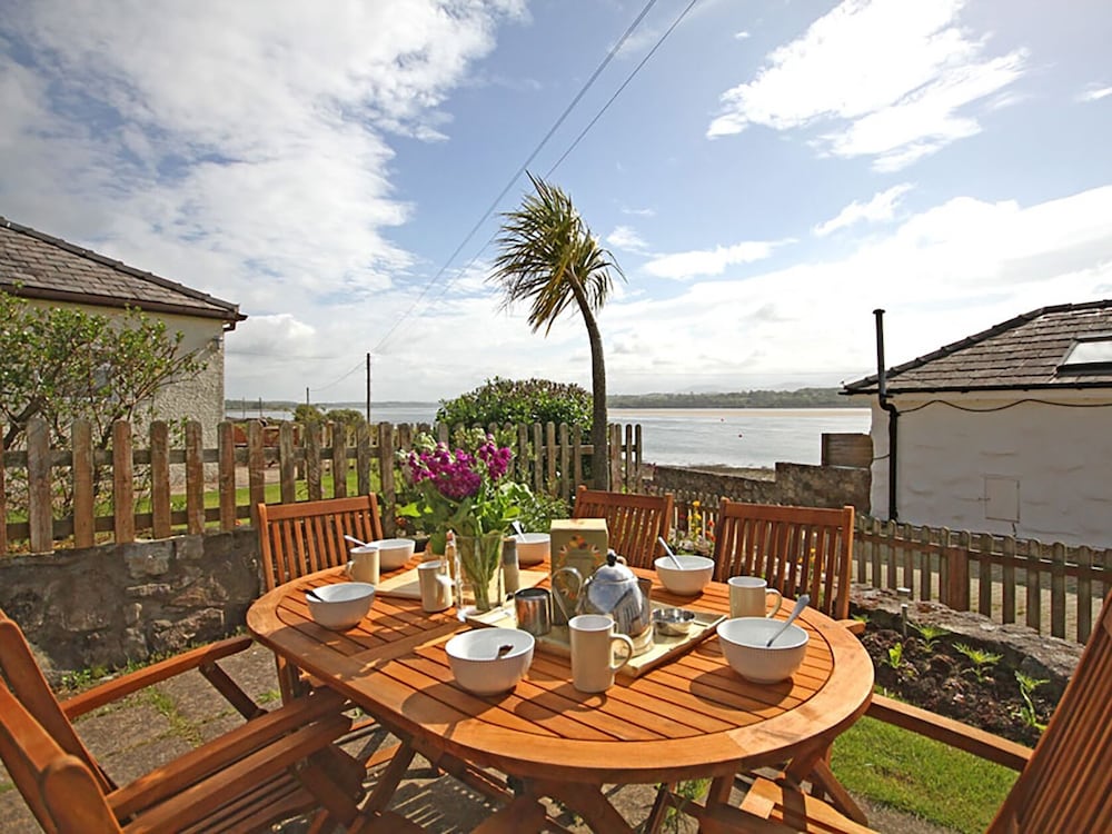Menai Cottage