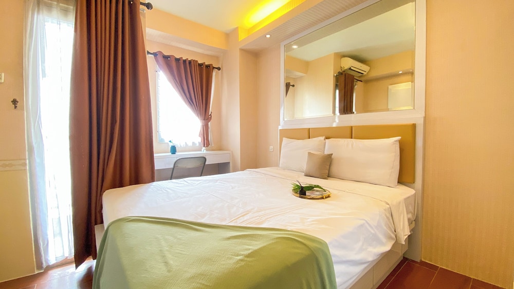 Convenient Studio Apartment At Pakubuwono Terrace