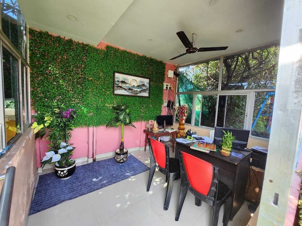 PURNI HOTEL