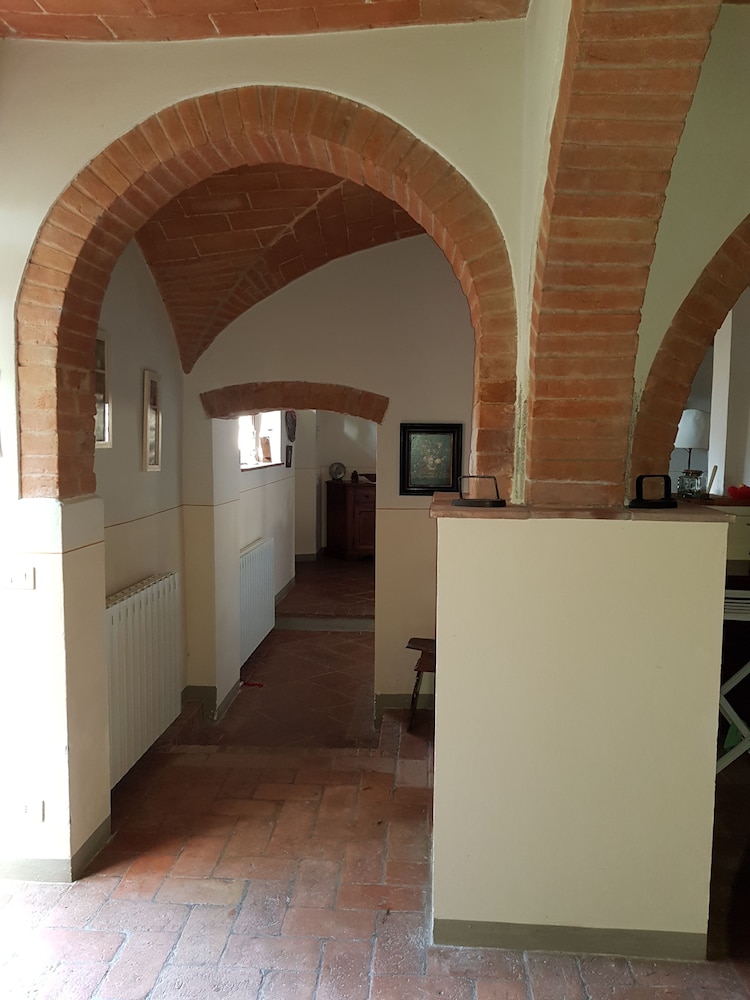 Photo 51