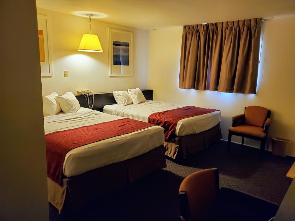 Grants Vacations - Sands Motel - Property Image 4