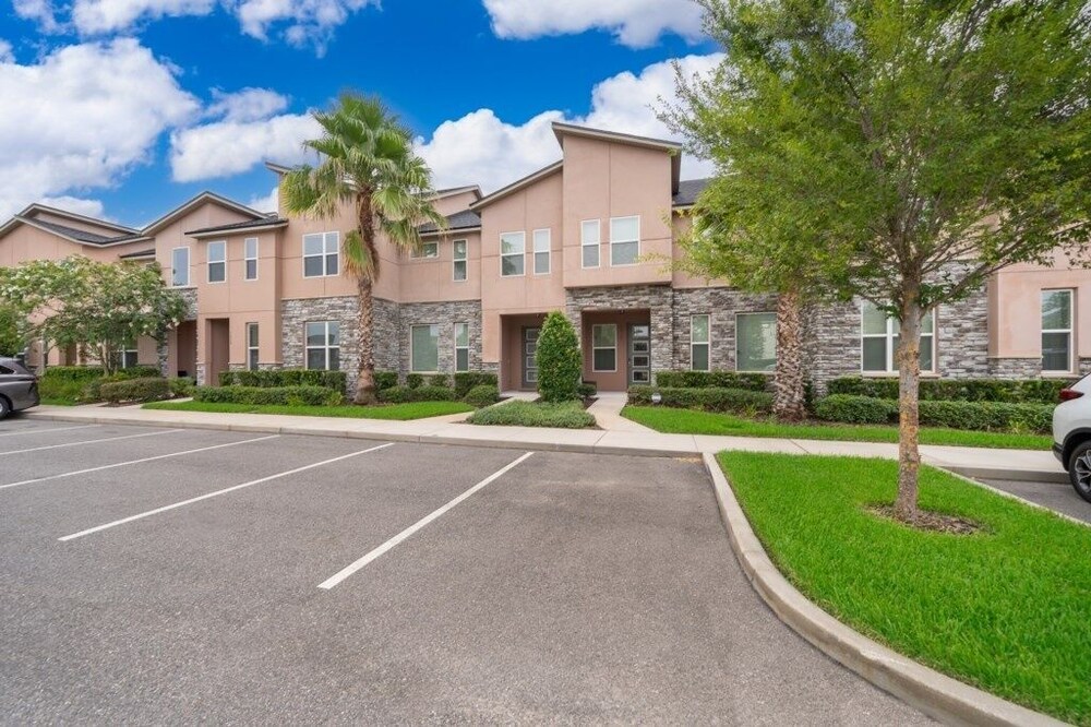 New! Modern Townhome Near Disney! Splash Pool, Resort W/waterpark-8206sa 3 Bedroom Townhouse