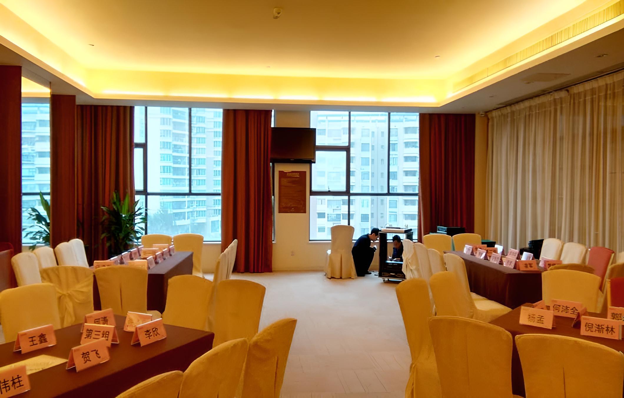 Venus Royal Hotel