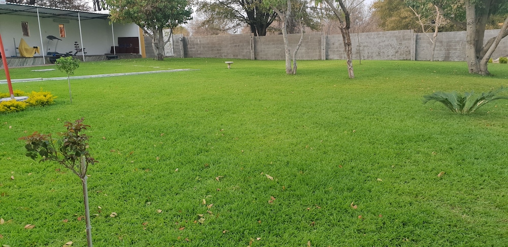 Maun Executive Inn