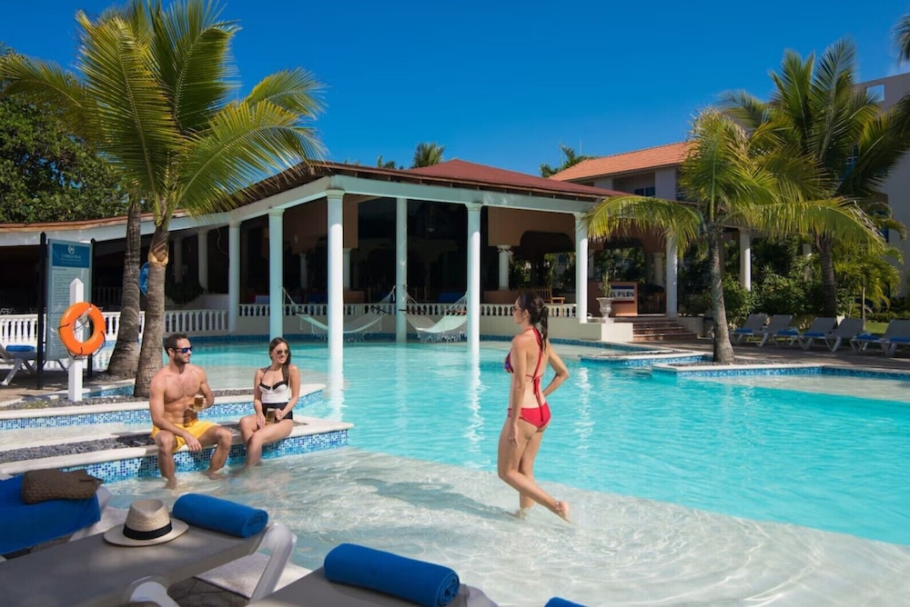 Lifestyle Tropical Beach - All Inclusive