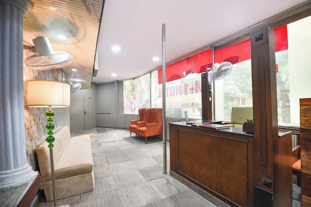 Fabhotel Heritage Residency