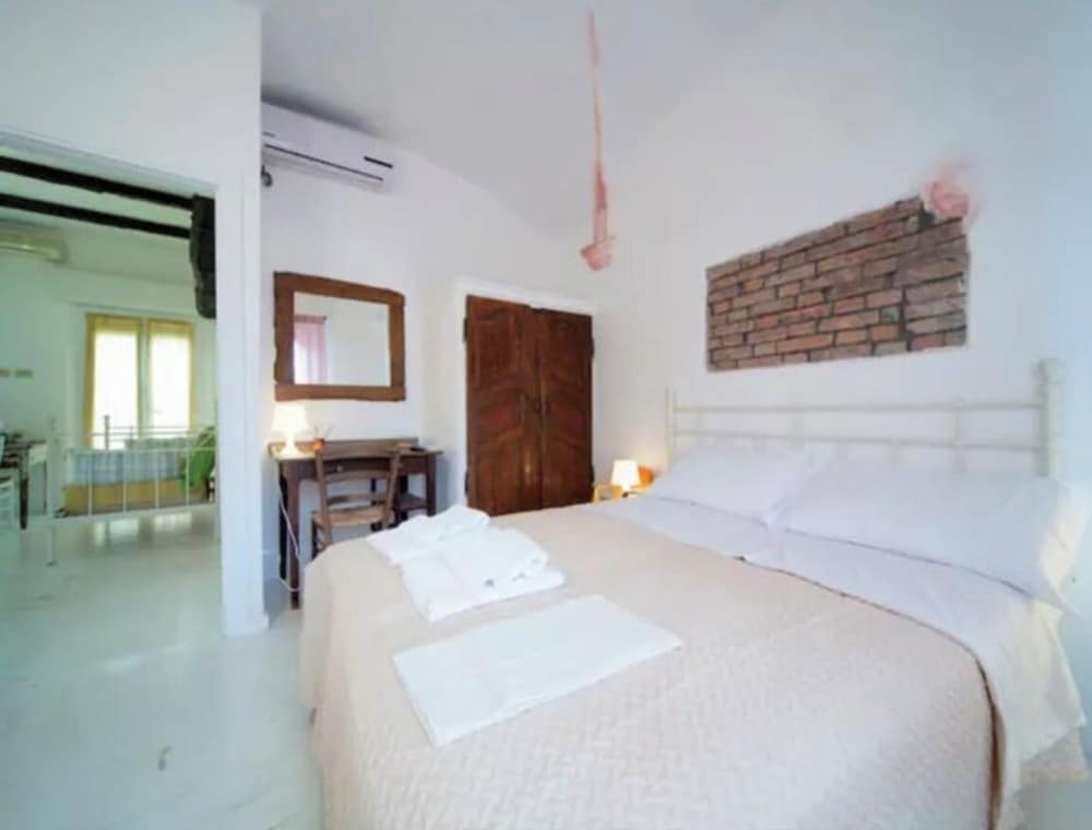 Antiche Porte - B&B and Apartment