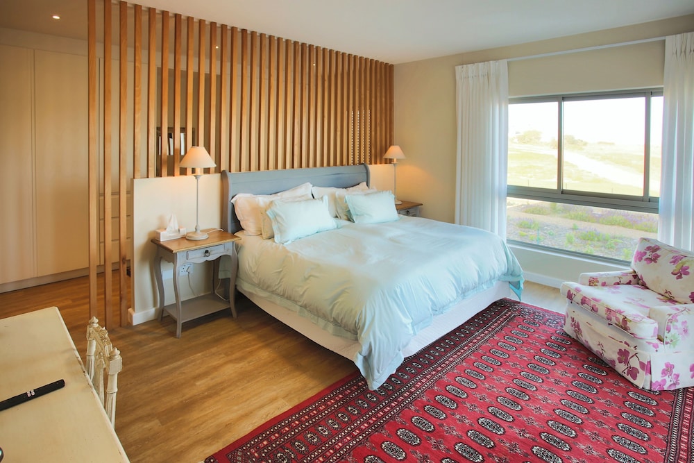 Golfer's Escape, Langebaan