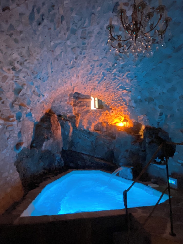 La Casa Medievale - Suites & SPA