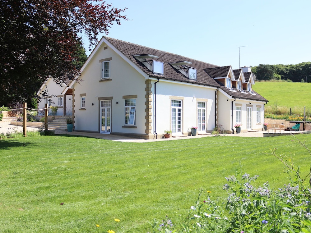 Leafield House @ Nables Farm