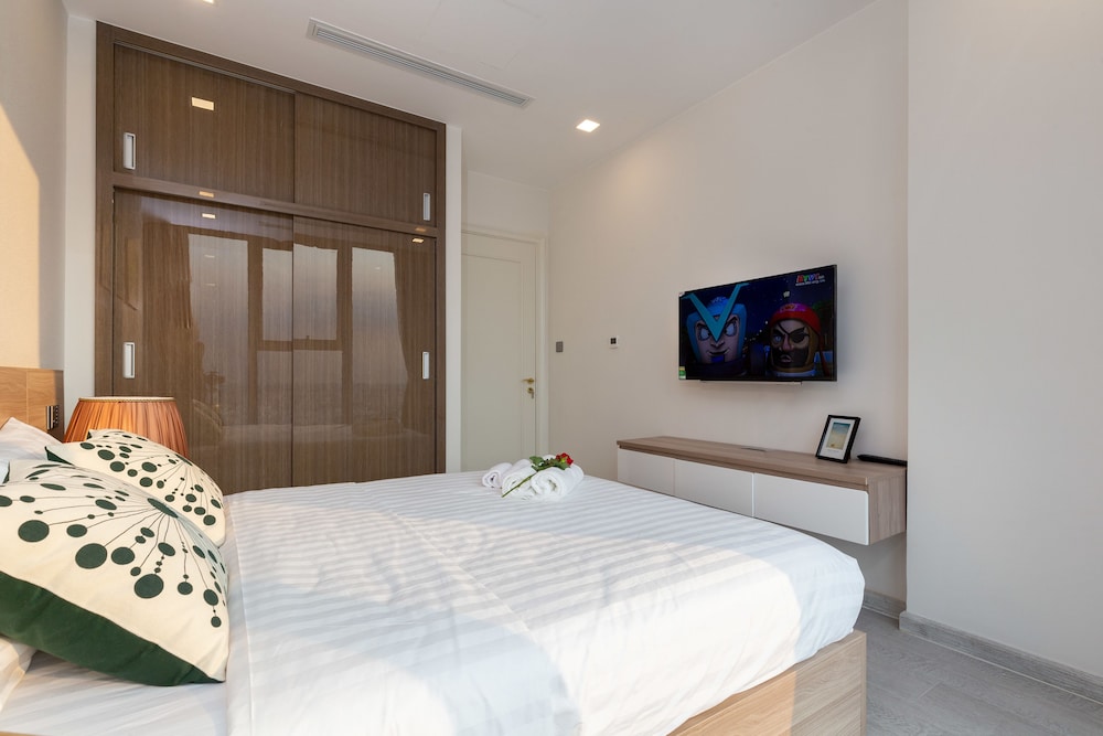 Saigon House Vinhomes Golden River
