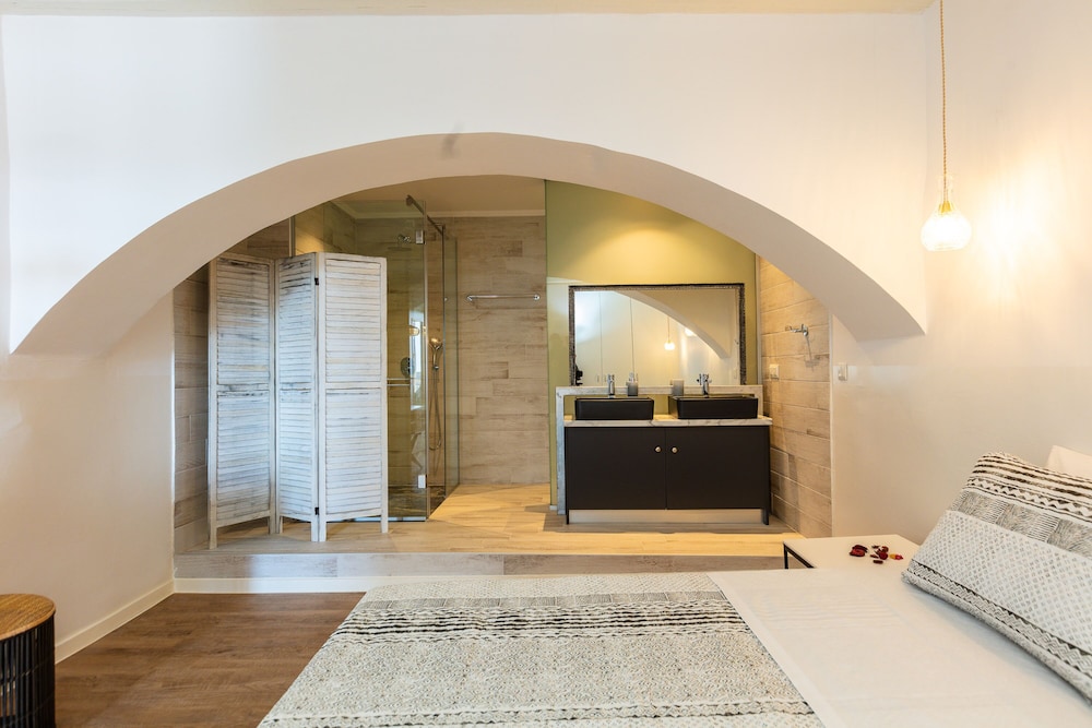 Photo 45