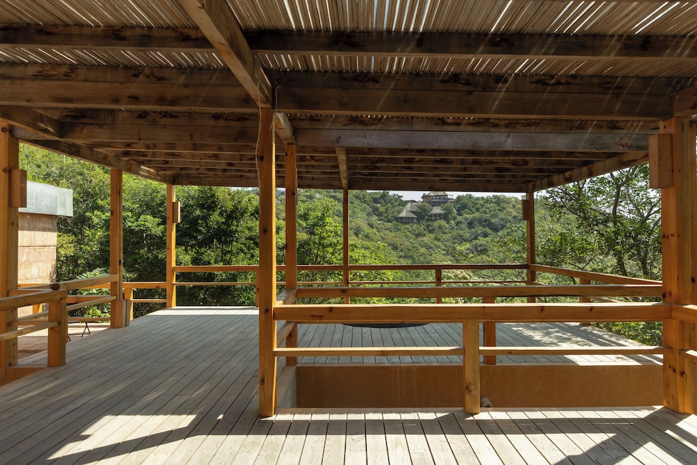 Casa Yute by Ahau Collection