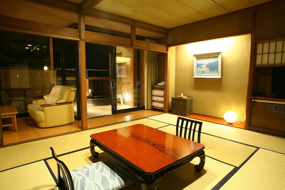 Gero Onsen Bosenkan