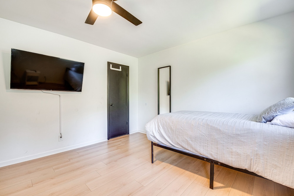 Smyrna Vacations - Smyrna Townhome Rental  4 Mi to The Battery! - Property Image 23