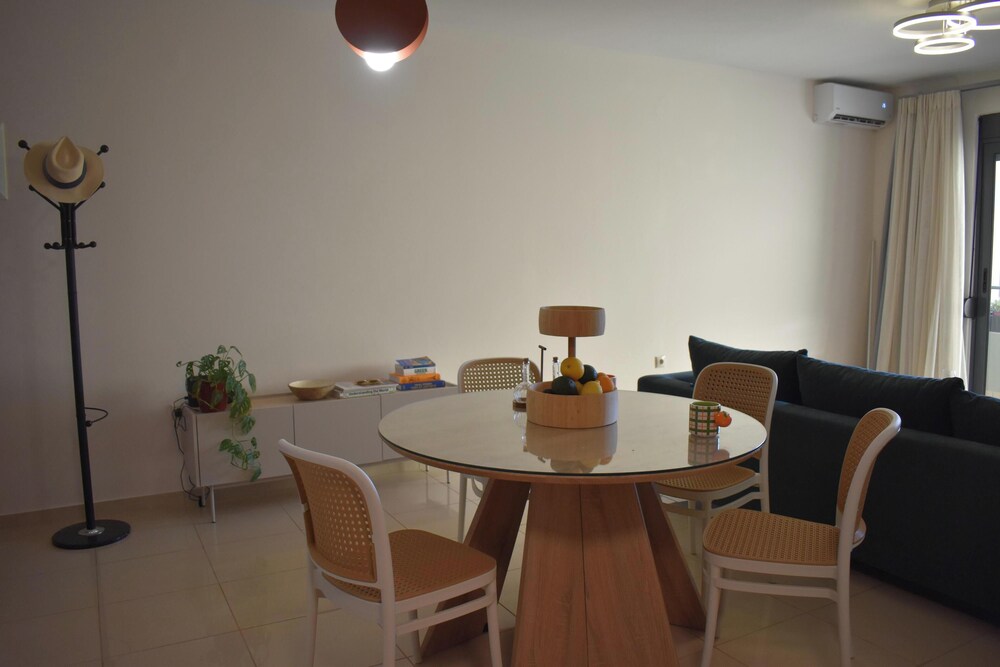 Opsis The CityScape Apartment