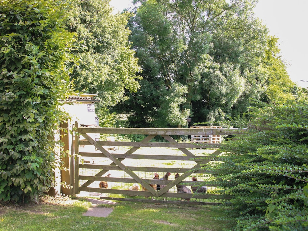 Foxholes Barn, photo 26