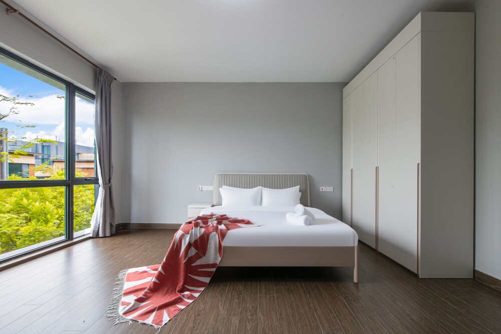 Forest City Golf Villa by A & Home Party