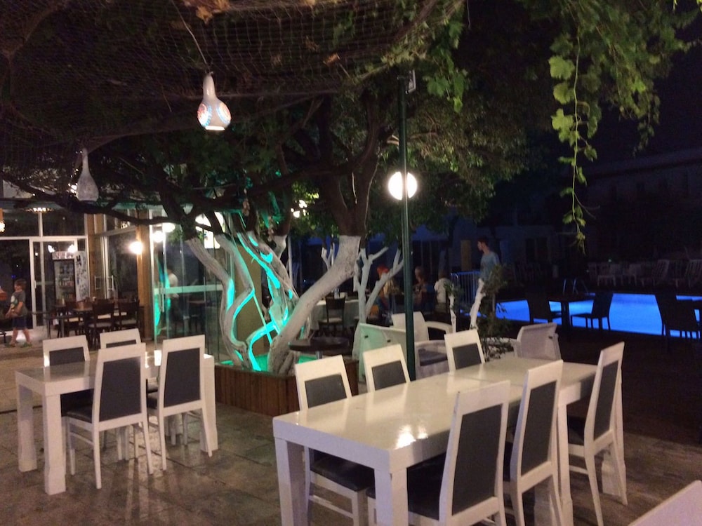 Delfi Otel & Spa - Image 47