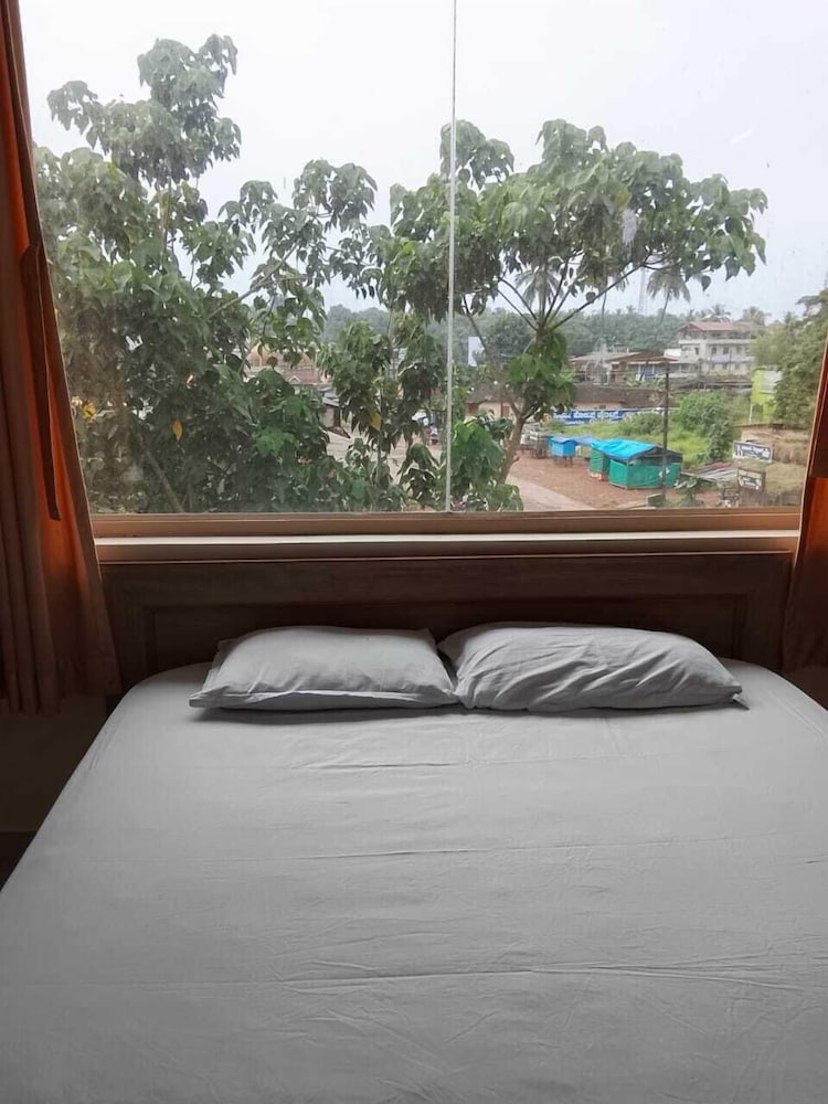 SOHAN BOARDING AND LODGING