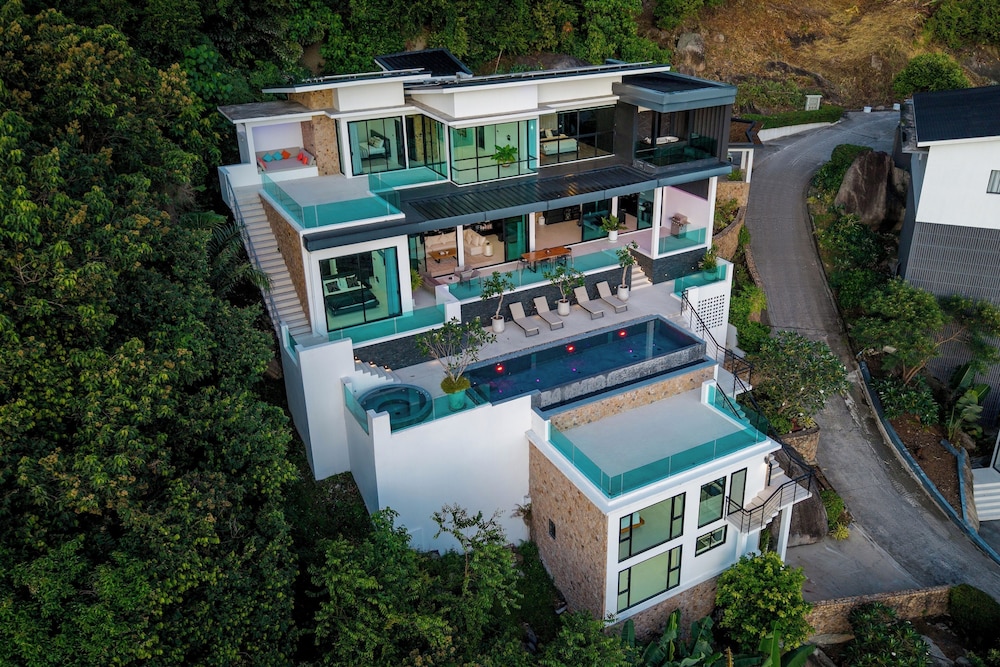 SOMA 4 Bedrooms SEAVIEW Pool Villa