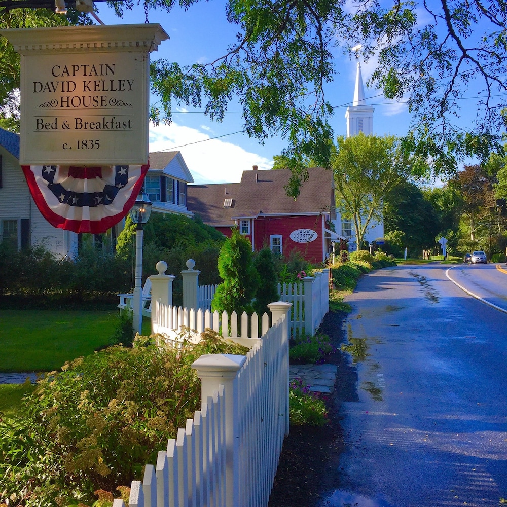Captain David Kelley House Bed & Breakfast