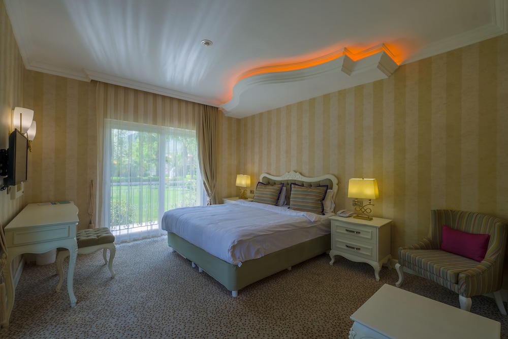 Grand Göcek Hotel - Image 7