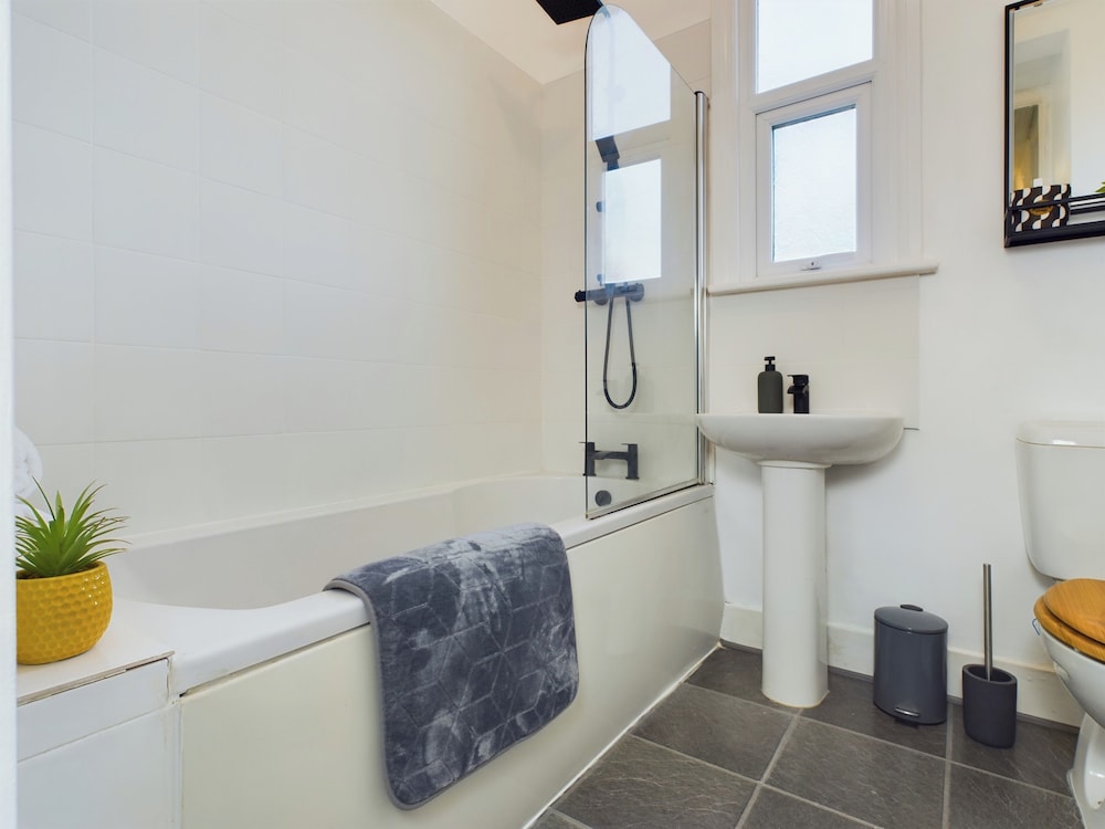 Seaside Haven Retreat in Southend