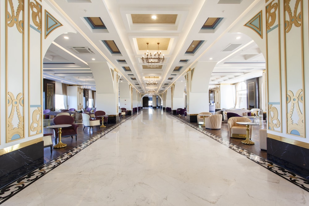 Haydarpasha Sarayı - Image 9