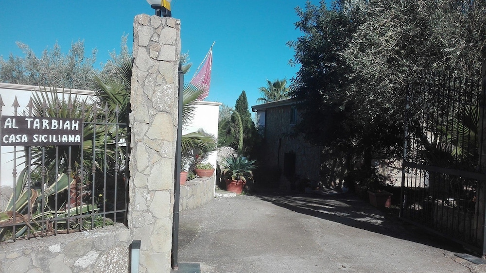 Photo 38