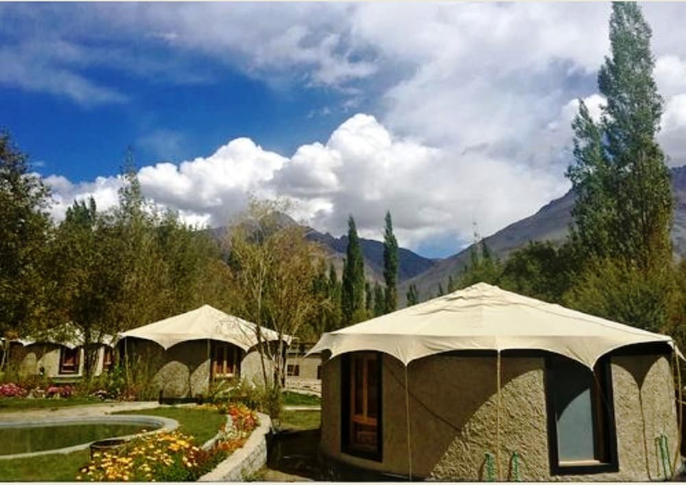 TIH Mystique Meadows Earth Homes