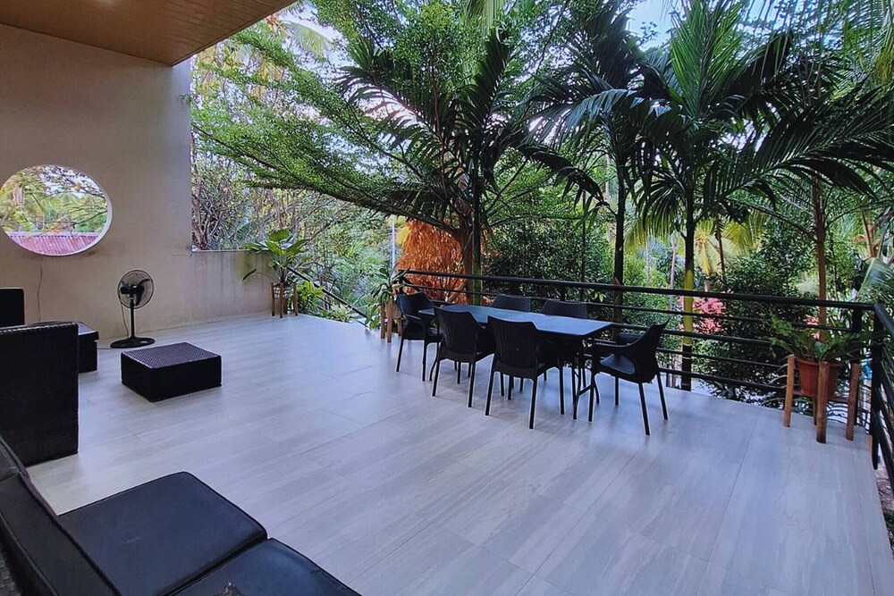 Balcon - Exclusive Private Villa in Camotes Island, Cebu, Philippines