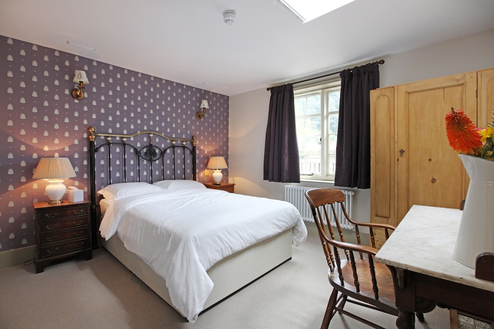 The Plough Inn