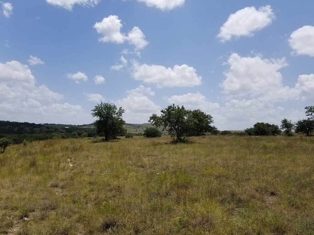 Stevie Ray In The Hill Country - Hacienda Amor