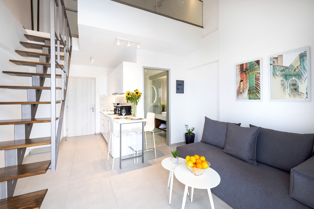 Creta Sun apartments